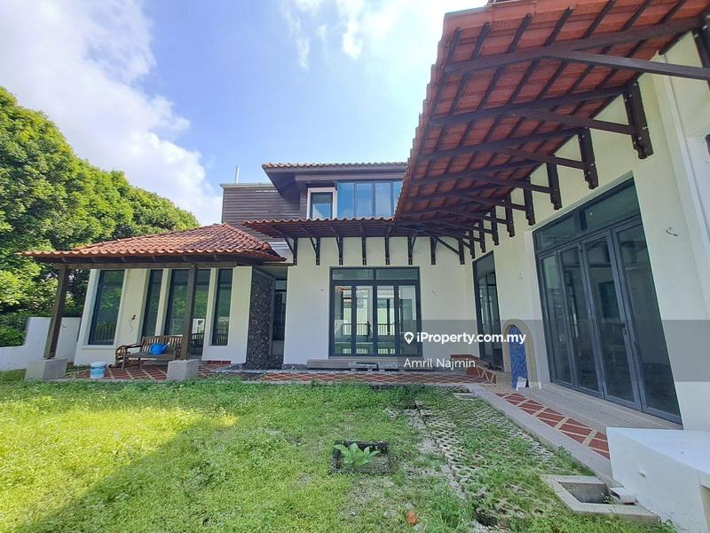 Bungalow House for Sale in Bukit Jelutong, Shah Alam by Amril Najmin - iProperty.com.my