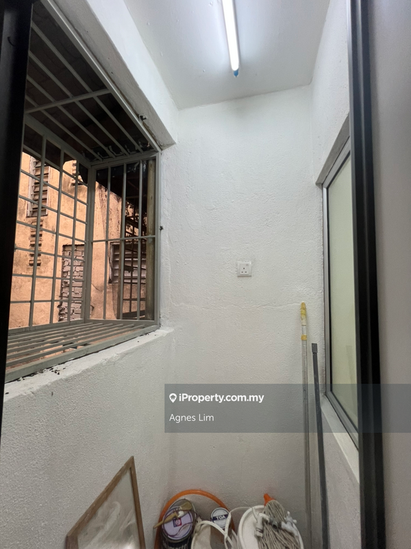 For Sale - Taman Subang Mas