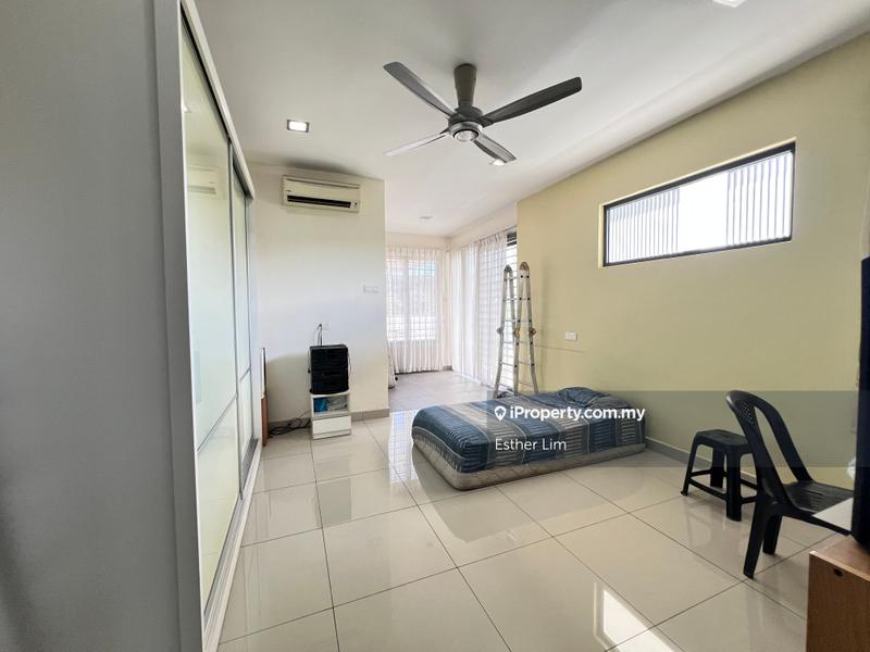 3-storey Terraced House for Sale in Laman Bayu, Seksyen 11, Kota Damansara by Esther Lim - iProperty.com.my