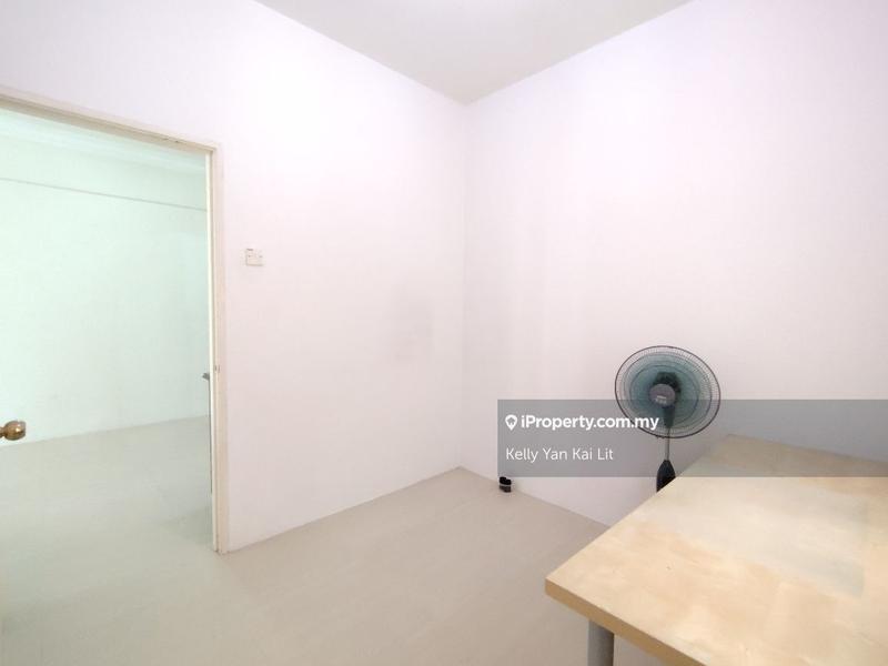 Pangsapuri untuk Dijual di Pangsapuri Segar Perdana oleh Kelly Yan Kai Lit - iProperty.com.my