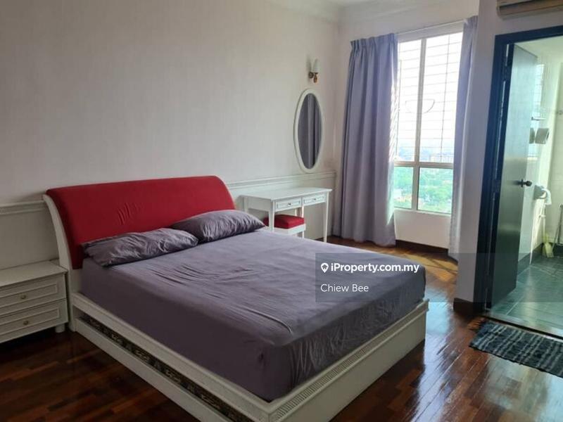 Kondominium untuk Dijual di Gurney Beach Resort oleh Chiew Bee - iProperty.com.my