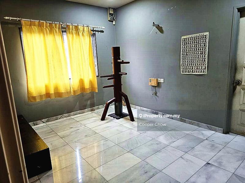 Rumah Teres 2-Tingkat untuk Dijual di Seri Utama Damansara, Kota Damansara oleh Cooper Chow - iProperty.com.my