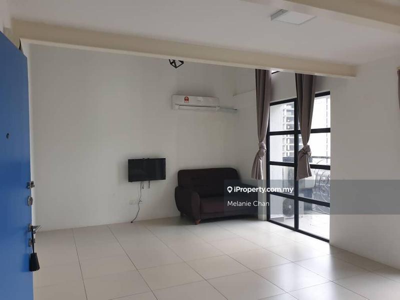 For Sale - Colonial @ Empire City