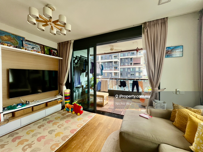 For Rent - Arcoris Residences