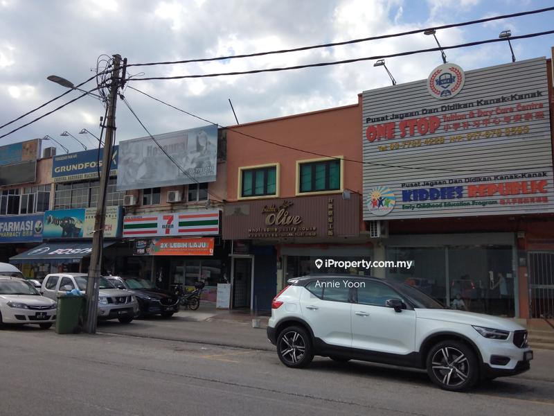 Kedai untuk Dijual di Taman Overseas Union (Taman Oug), Jalan Klang Lama (Old Klang Road) oleh Annie Yoon - iProperty.com.my