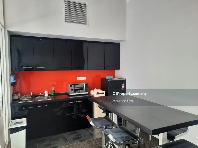 For Rent - Metropolitan Square