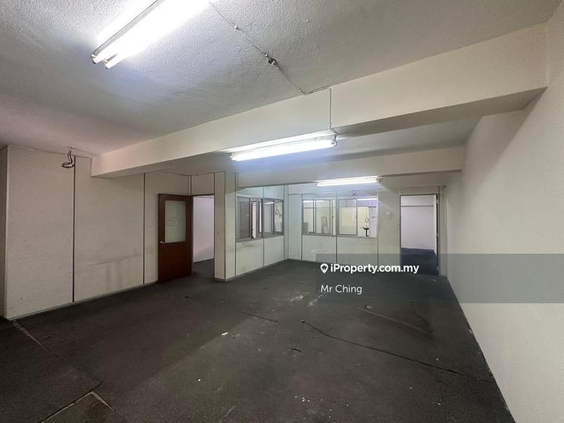 Kilang Teres untuk Disewa di Taman Sri Serdang, Seri Kembangan oleh Mr Ching - iProperty.com.my