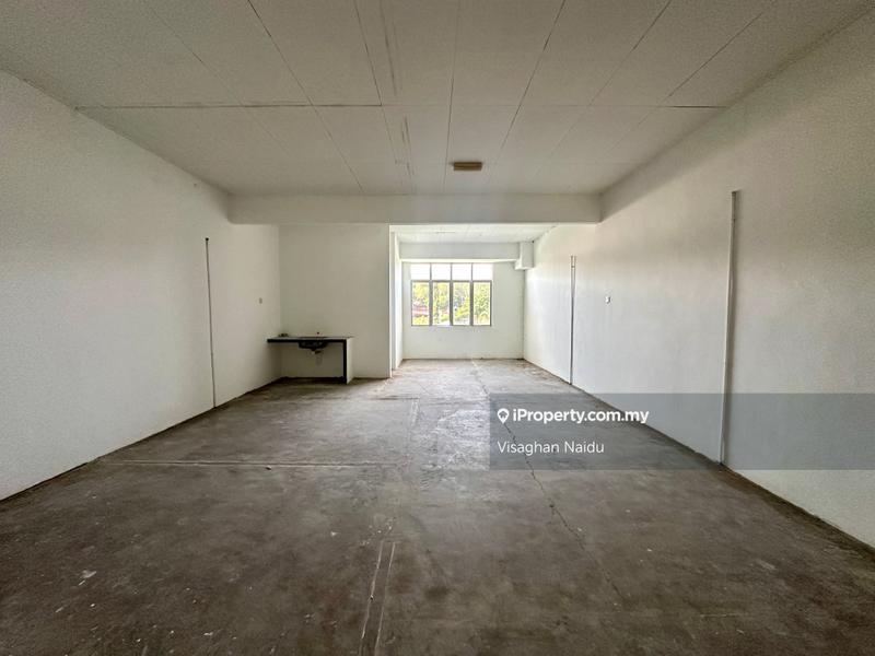 Shop / Office for Rent in Taman Bayu Permai, Rawang by Visaghan Naidu - iProperty.com.my