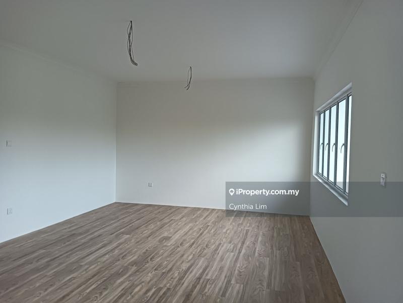 Rumah Berkembar untuk Dijual di Kuching, Sarawak oleh Cynthia Lim - iProperty.com.my