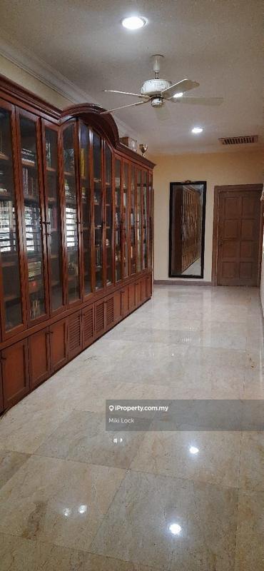 Bungalow House untuk Dijual di KLCC, KL City Centre oleh Miki Lock - iProperty.com.my