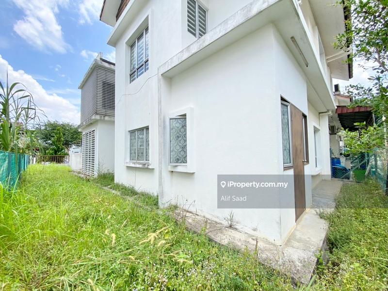 2-storey Terraced House for Sale in Puncak Bestari, Puncak Alam by Alif Saad - iProperty.com.my