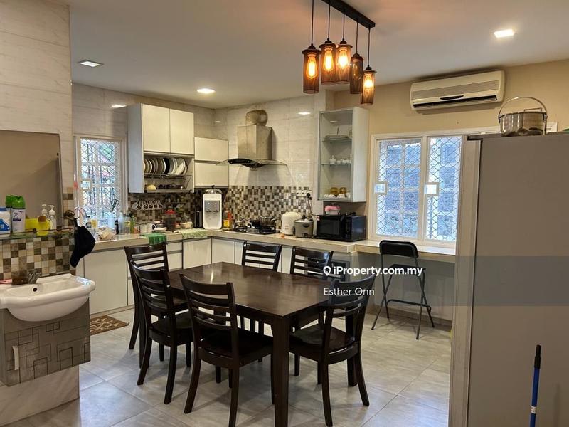 Bungalow House for Sale in Sea Park, Petaling Jaya by Esther Onn - iProperty.com.my