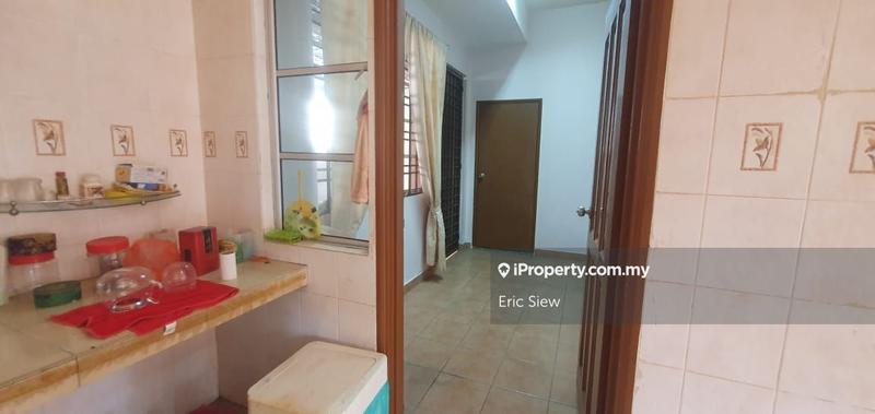 Semi-Detached House for Sale in Serdang, Seri Kembangan by Eric Siew - iProperty.com.my