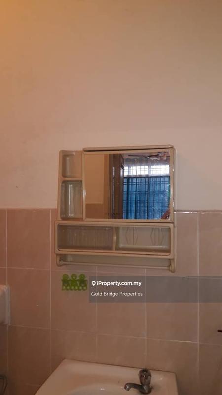 Flat for Rent in Taman Austin Perdana by Gold Bridge Properties - iProperty.com.my
