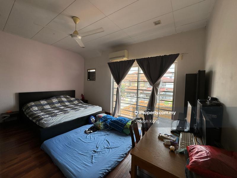 Rumah Berangkai 2 Tingkat untuk Dijual di Puchong, Selangor oleh Joseph Kong - iProperty.com.my