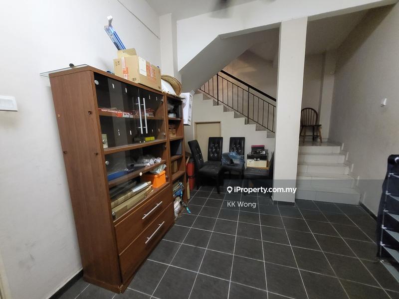 4-storey Terraced House for Sale in DJ Villa 2, Damansara Jaya, PJ, Petaling Jaya by KK Wong - iProperty.com.my