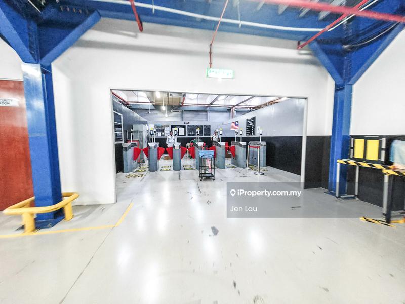 Gudang untuk Disewa di Seksyen 23, Shah Alam oleh Jen Lau - Entrance - iProperty.com.my