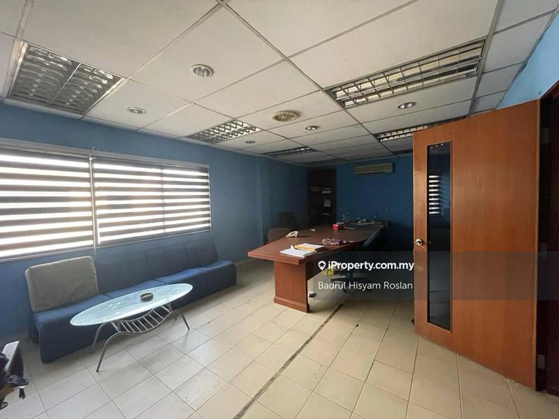 Gudang untuk Dijual di Seksyen 33, Shah Alam oleh Badrul Hisyam Roslan - iProperty.com.my