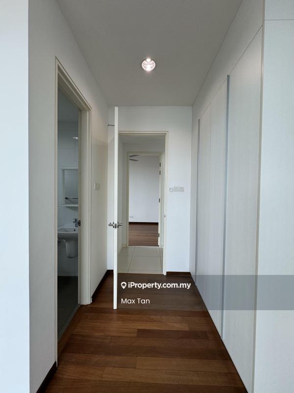 Kediaman Servis untuk Dijual di Tropicana Avenue oleh Max Tan - Corridor - iProperty.com.my