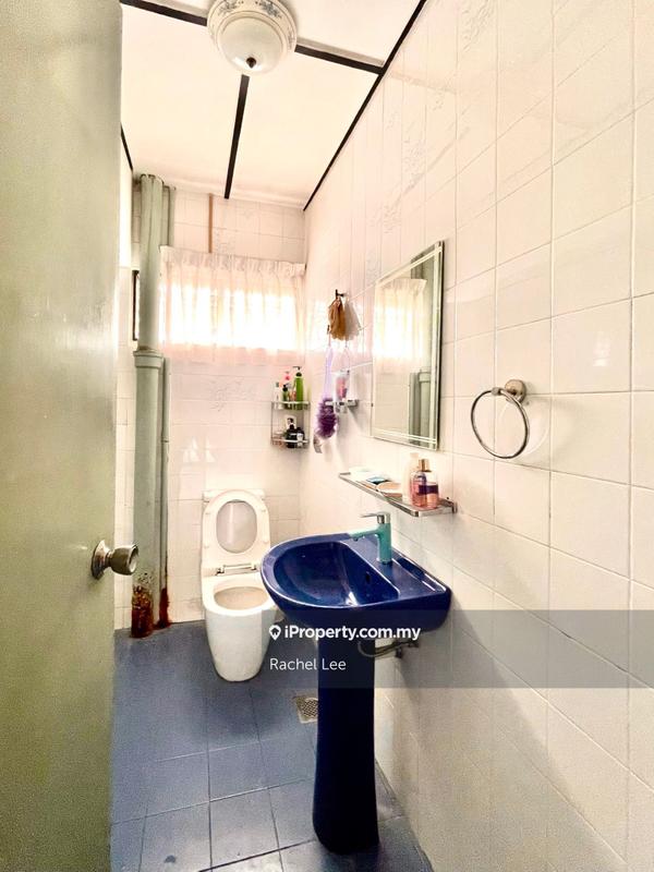 Bungalow House for Sale in Kemensah Heights, Ulu Kelang Ampang, Tmn Melawati, Ampang by Rachel Lee - iProperty.com.my
