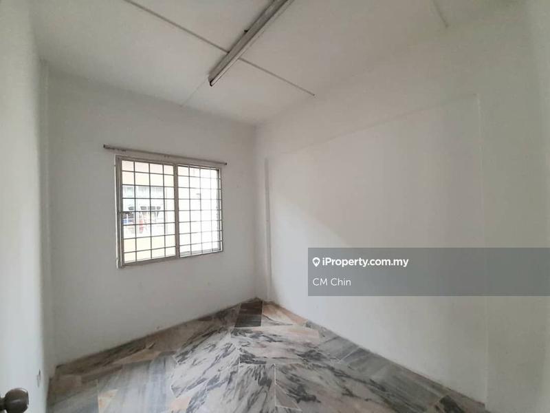 Apartment for Sale in Iris Apartment by CM Chin - iProperty.com.my