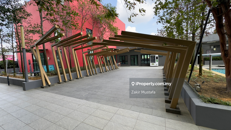 Service Residence for Sale in Emira Residence by Zakir Mustafa - iProperty.com.my