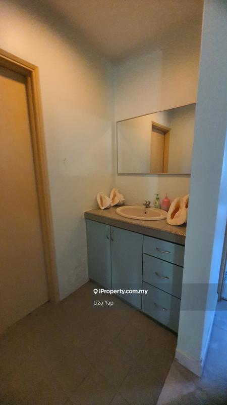 Bungalow House for Sale in Kelana Jaya, Petaling Jaya by Liza Yap - iProperty.com.my