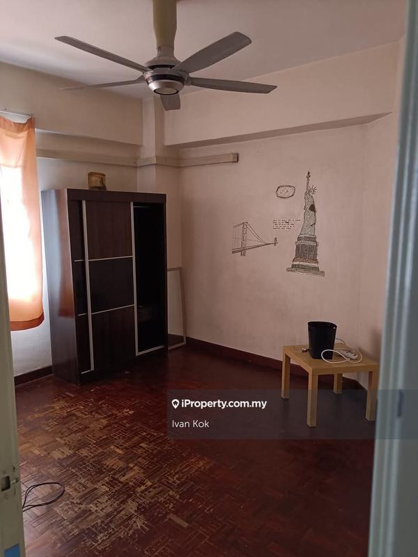 For Sale - Kelana D'Putera