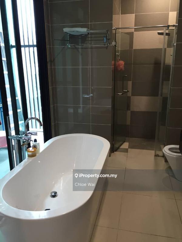 Rumah Berkembar untuk Dijual di Serdang, Seri Kembangan oleh Chloe Wai - iProperty.com.my