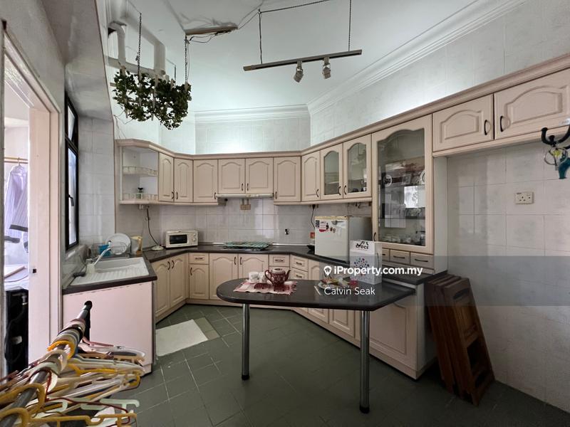 Condominium for Sale in Robson Condominium by Calvin Seak - iProperty.com.my