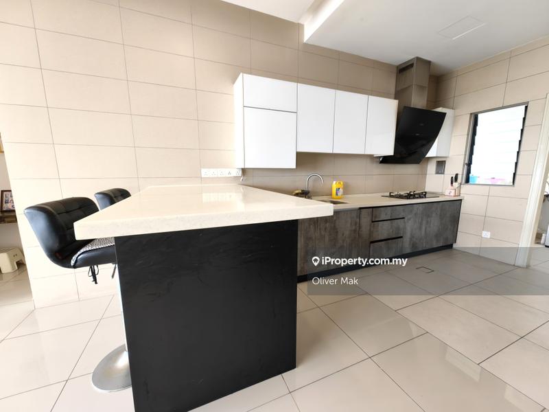 Kondominium untuk Dijual di KM1 East oleh Oliver Mak - iProperty.com.my