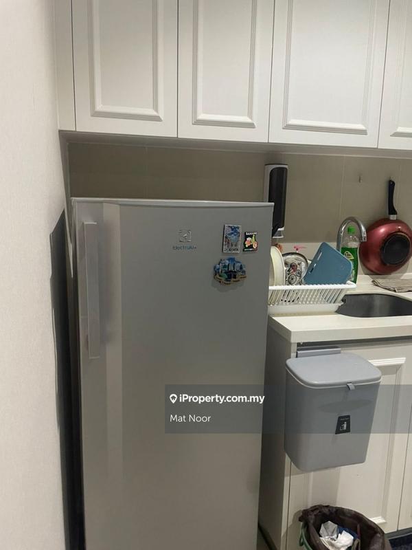 Residensi Servis untuk Dijual di Parisien Tower oleh Mat Noor - iProperty.com.my