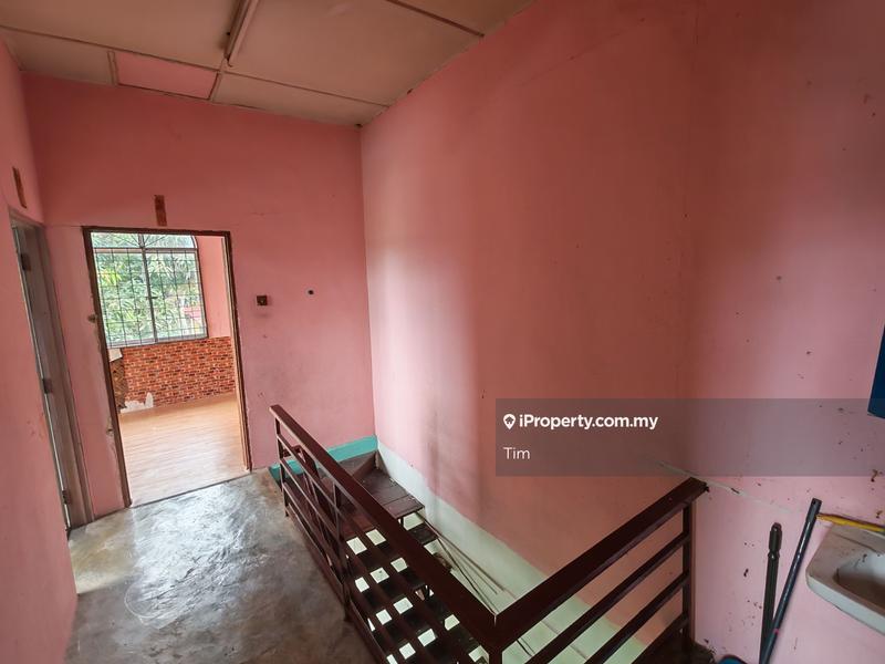 Rumah Teres 2-Tingkat untuk Dijual di Taman Datuk Thamby Chik Karim, Batu Berendam oleh Tim - iProperty.com.my