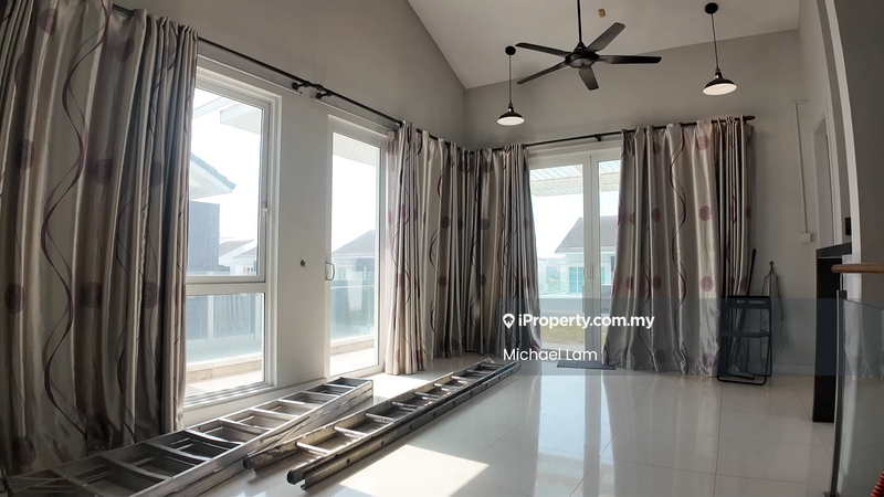 Bungalow House for Rent in Sunway Damansara, Kota Damansara by Michael Lam - Living Room - iProperty.com.my