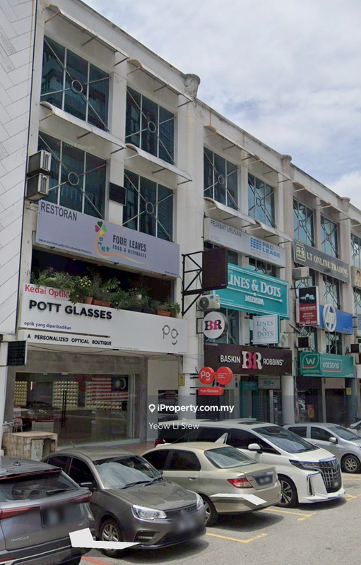 For Rent - Bandar Puteri Puchong 2nd Floor With LIFT