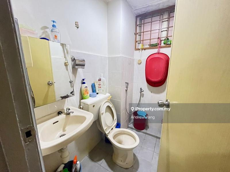 Pangsapuri untuk Dijual di Ixora Apartments oleh Andrew Pang - iProperty.com.my