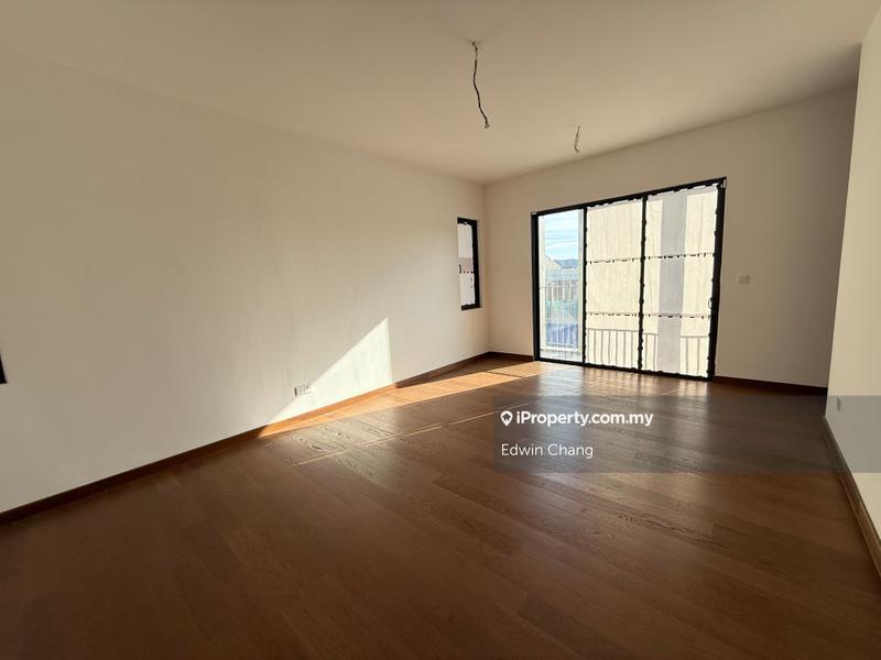 Rumah Berkembar untuk Dijual di Bandar Kinrara Seksyen 1, Bandar Kinrara oleh Edwin Chang - iProperty.com.my