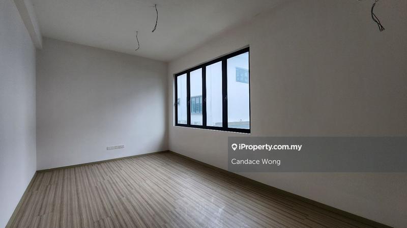 Rumah Berkembar untuk Dijual di Taman Villa Perdana, Kajang oleh Candace Wong - iProperty.com.my