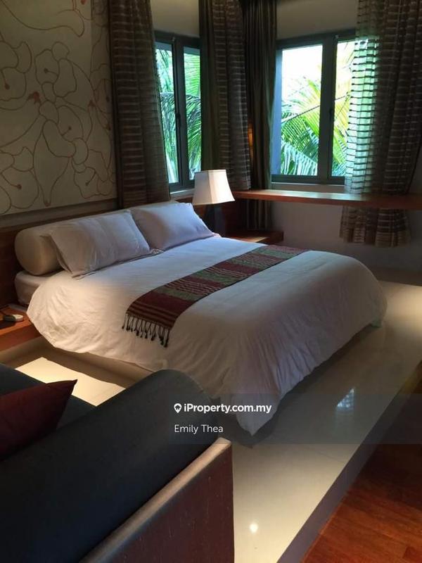 Bungalow House for Sale in Bukit Indah, Ampang by Emily Thea - iProperty.com.my