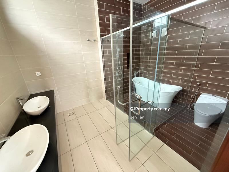 Bungalow House for Sale in tanll, Telok Panglima Garang by Jen Tan - iProperty.com.my