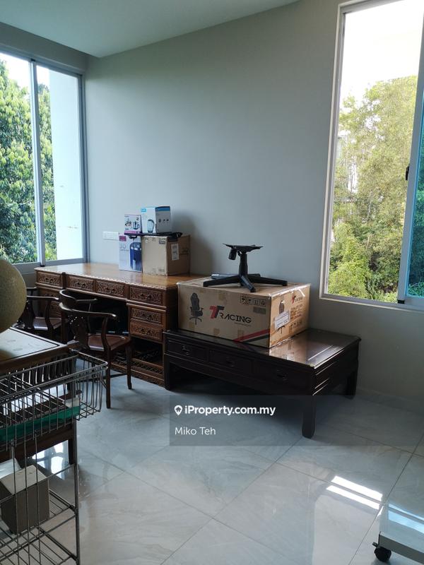 Banglo untuk Dijual di Taman Equine, Seri Kembangan oleh Miko Teh - iProperty.com.my