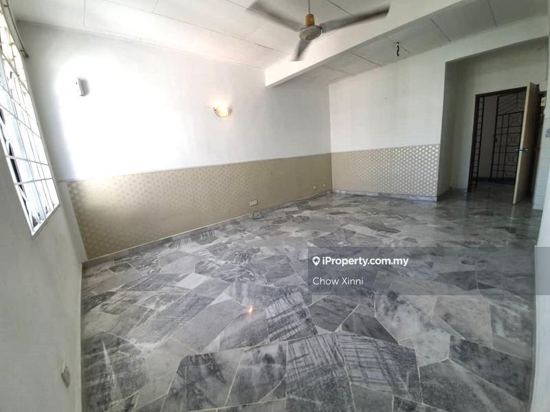 Pangsapuri untuk Dijual di Subang Perdana Goodyear Court 9 oleh Chow Xinni - iProperty.com.my