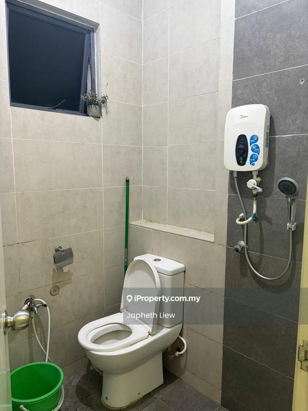 Condominium for Rent in Lido Four Seasons Residence by Japheth Liew - Bathroom - iProperty.com.my