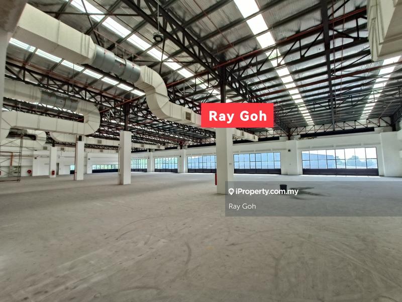 For Sale - Bukit Beruntung Big Detached Factory , Multi Storey