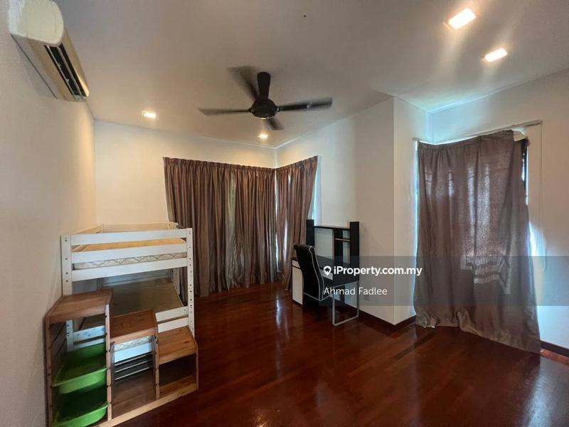 Bungalow House untuk Dijual di Kayangan Heights, Shah Alam oleh Ahmad Fadlee - iProperty.com.my
