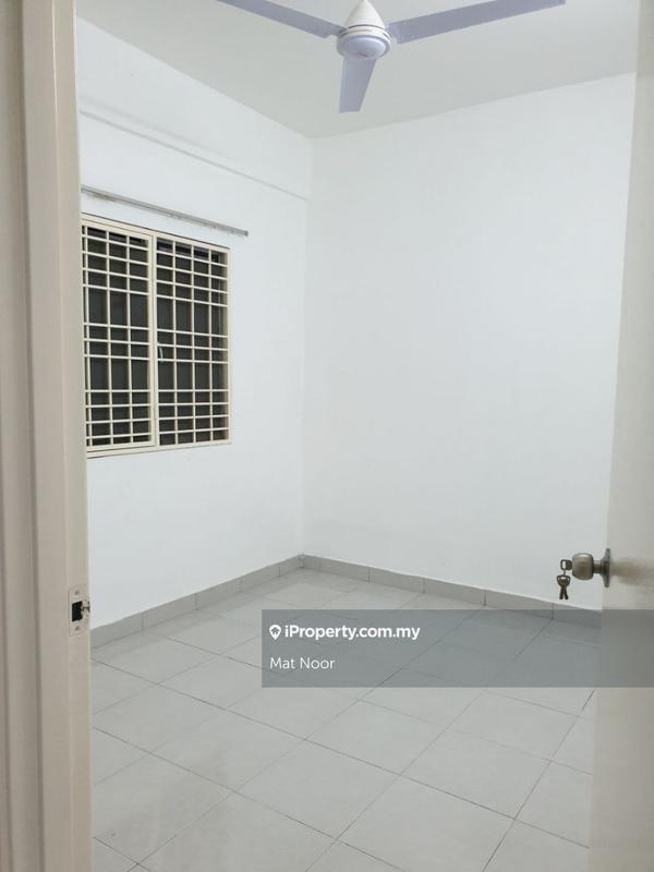 Apartment for Sale in Kemuning Aman by Mat Noor - iProperty.com.my