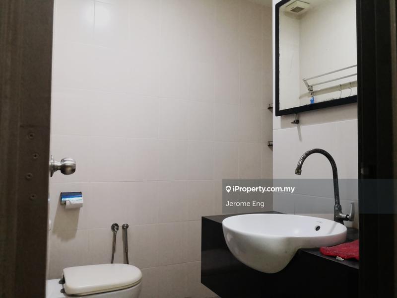 3-storey Terraced House for Sale in Southbay Residence, Batu Maung by Jerome Eng - iProperty.com.my