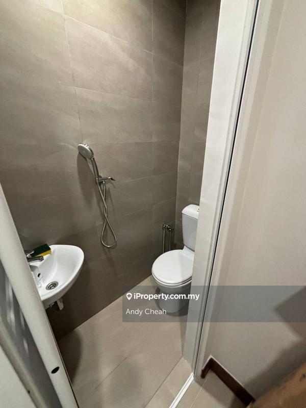 Service Residence for Sale in Puteri Cove Residences by Andy Cheah - iProperty.com.my