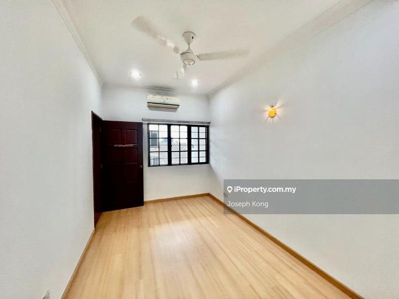 2.5-storey Terraced House for Sale in Jalan datuk sulaiman 6, Taman Tun Dr Ismail by Joseph Kong - iProperty.com.my