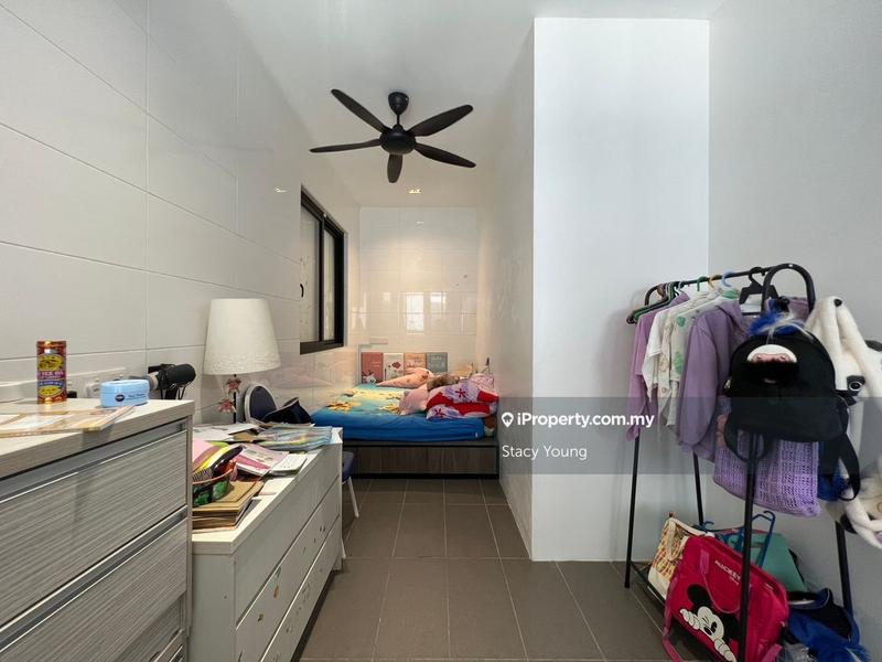 3-storey Terraced House for Sale in Bandar Mahkota Cheras, Cheras by Stacy Young - iProperty.com.my